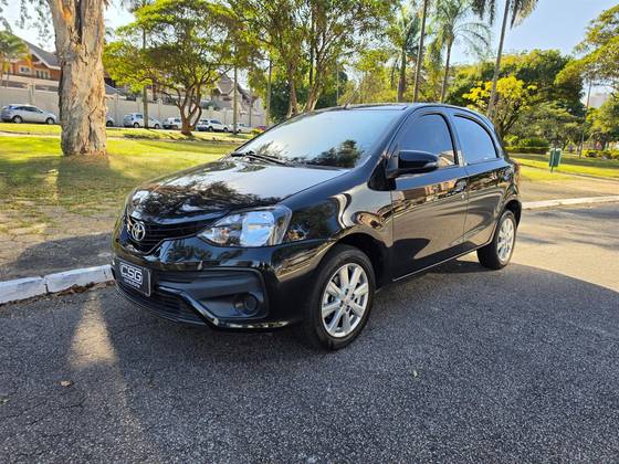 TOYOTA ETIOS 1.5 X PLUS 16V FLEX 4P MANUAL TOYOTA ETIOS 1.5 X PLUS 16V FLEX 4P MANUAL